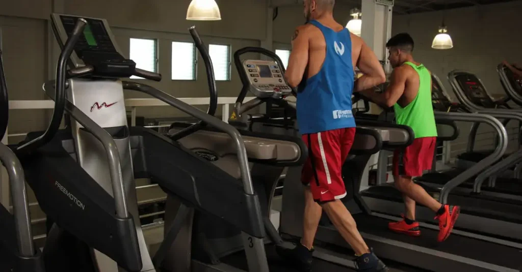 Klappbares Laufband kaufen: Platzsparend trainieren